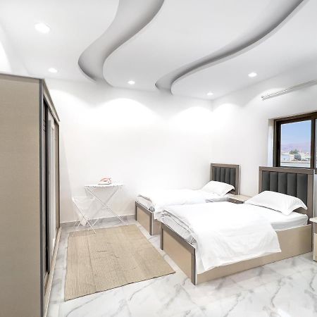 Comfortable & Big Family Apartments 10Mins Drive To Al-Masjid -Nabawi - Nozol Noor 2 Medina Exterior photo