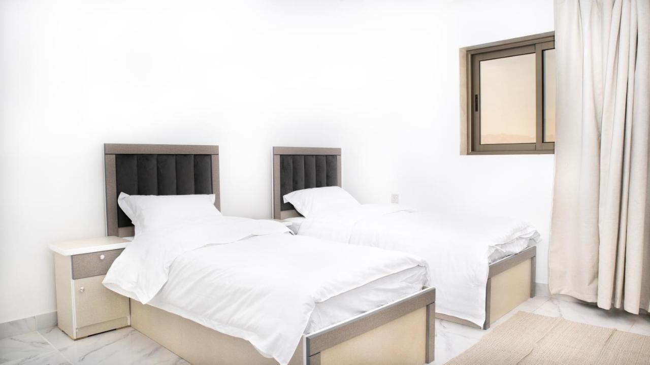Comfortable & Big Family Apartments 10Mins Drive To Al-Masjid -Nabawi - Nozol Noor 2 Medina Exterior photo