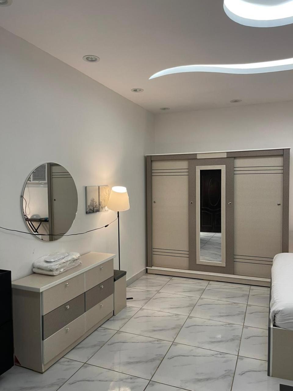 Comfortable & Big Family Apartments 10Mins Drive To Al-Masjid -Nabawi - Nozol Noor 2 Medina Exterior photo