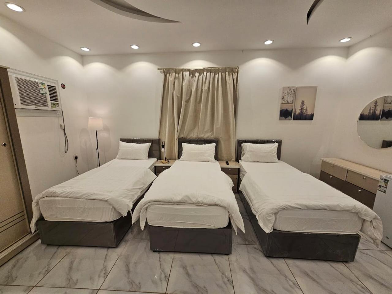 Comfortable & Big Family Apartments 10Mins Drive To Al-Masjid -Nabawi - Nozol Noor 2 Medina Exterior photo